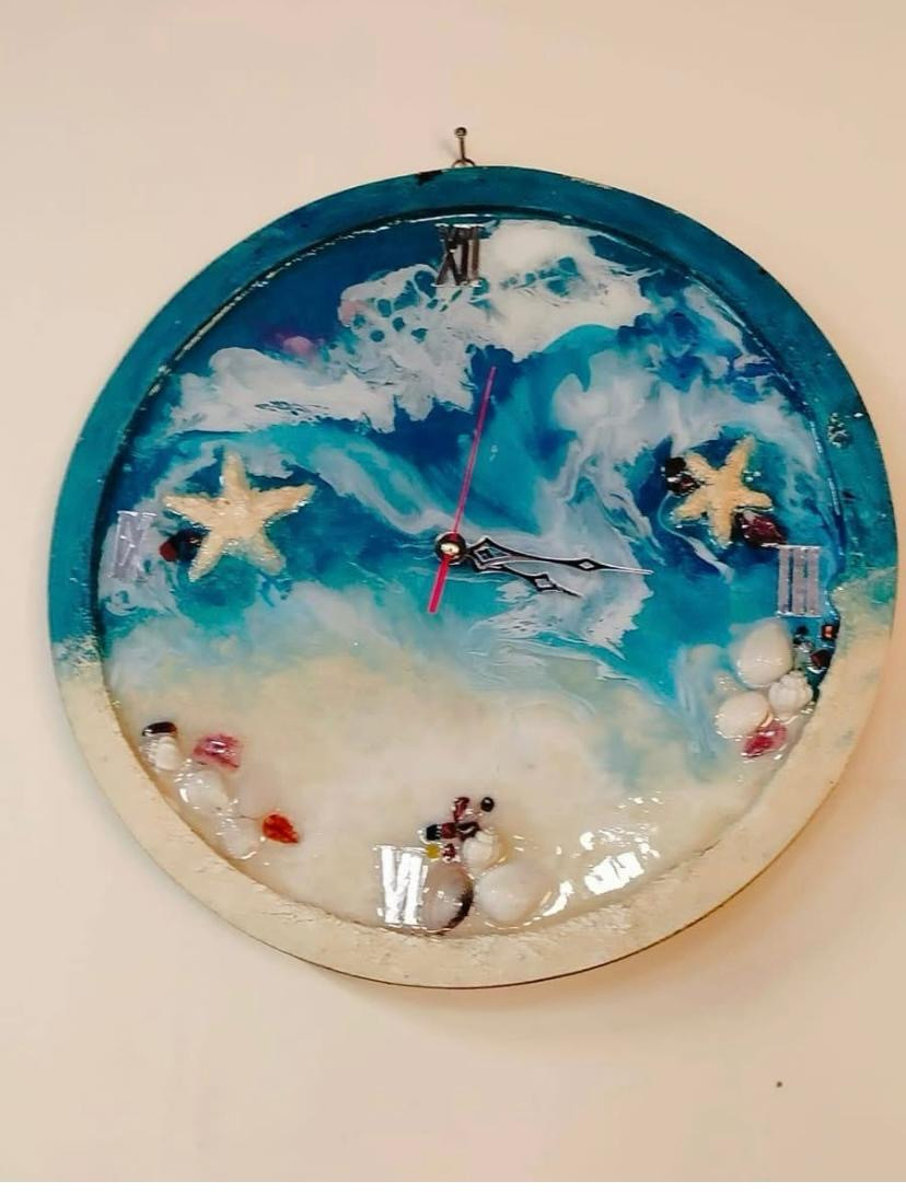 Sea Shell Resin Art work Wall Clock