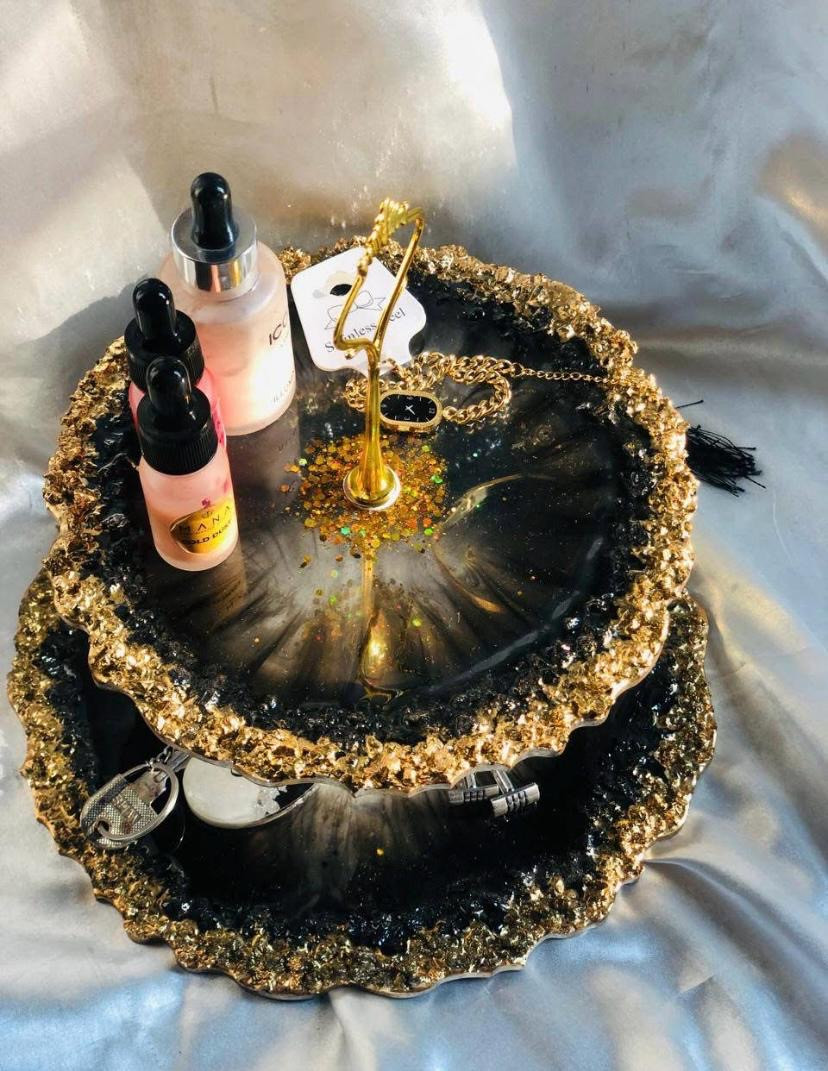 Serving/Vanity tray resin art