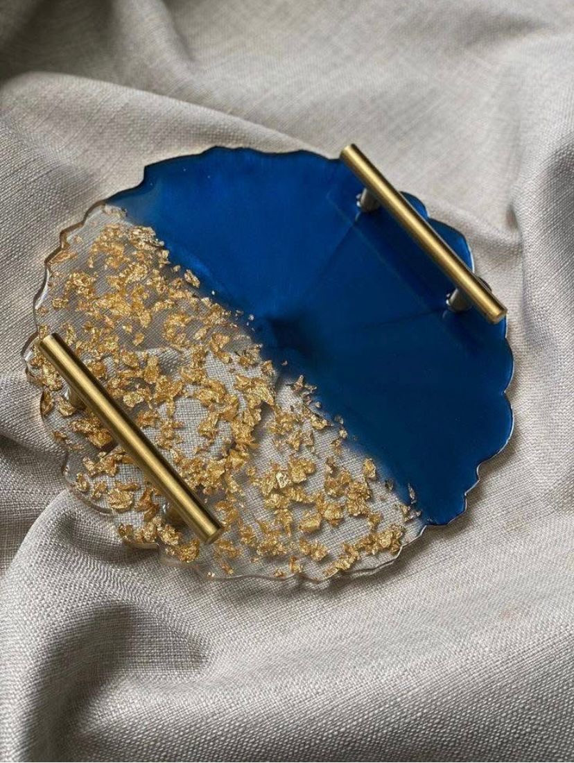 Resin serving /decor tray