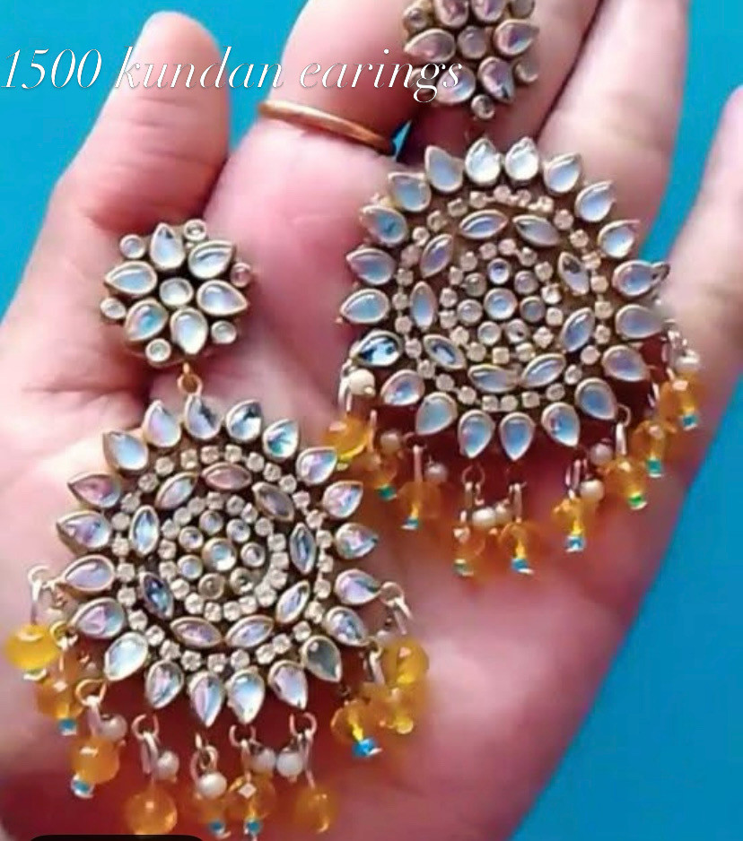 Handmade kundan earrings